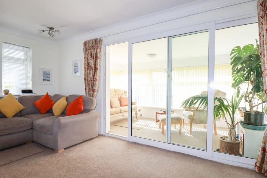 HARLYN, pet friendly, character holiday cottage in Mevagissey