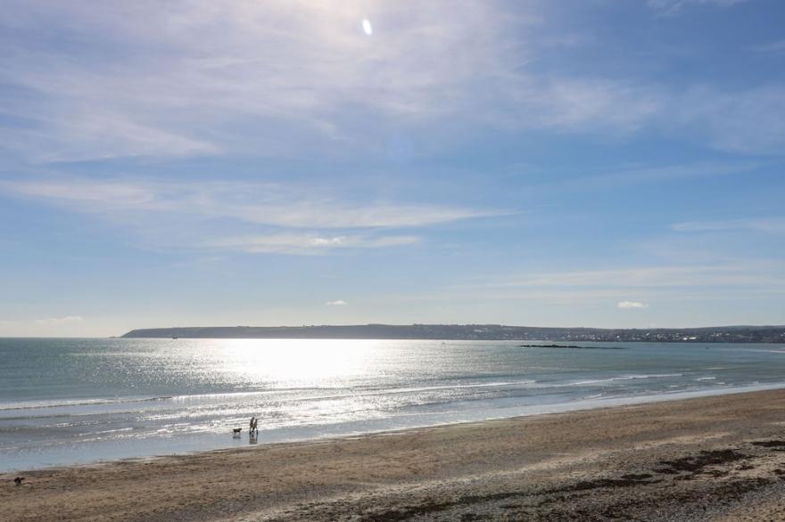 JUBILEE COTTAGE, family friendly, country holiday cottage in Penzance