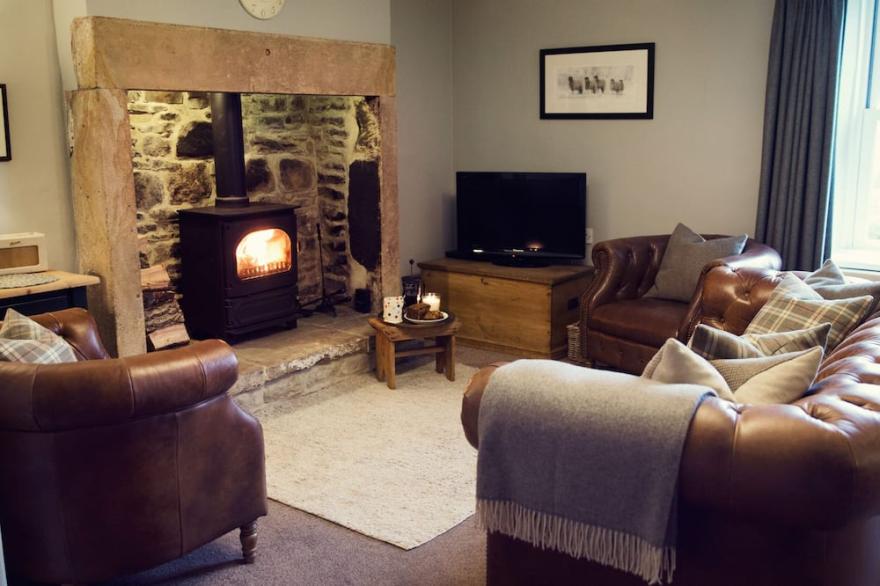 WEST HOUSE, family friendly, with open fire in Middleton-In-Teesdale