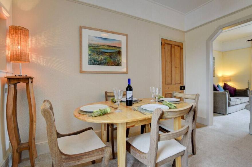 Tigh-na-Mara - Two Bedroom House, Sleeps 4