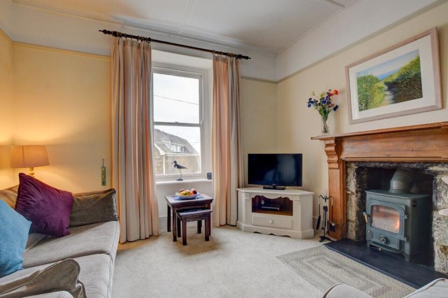 Tigh-na-Mara - Two Bedroom House, Sleeps 4