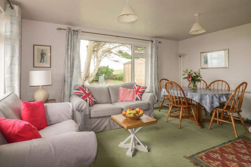 QUARTERDECK, pet friendly, country holiday cottage in Modbury