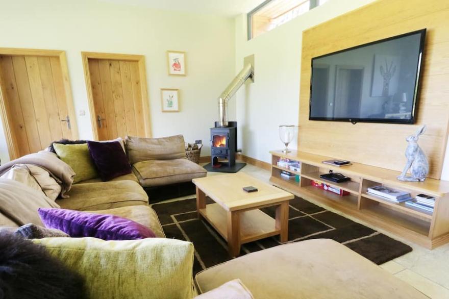 SILLY KNOTT, family friendly, luxury holiday cottage in Backbarrow