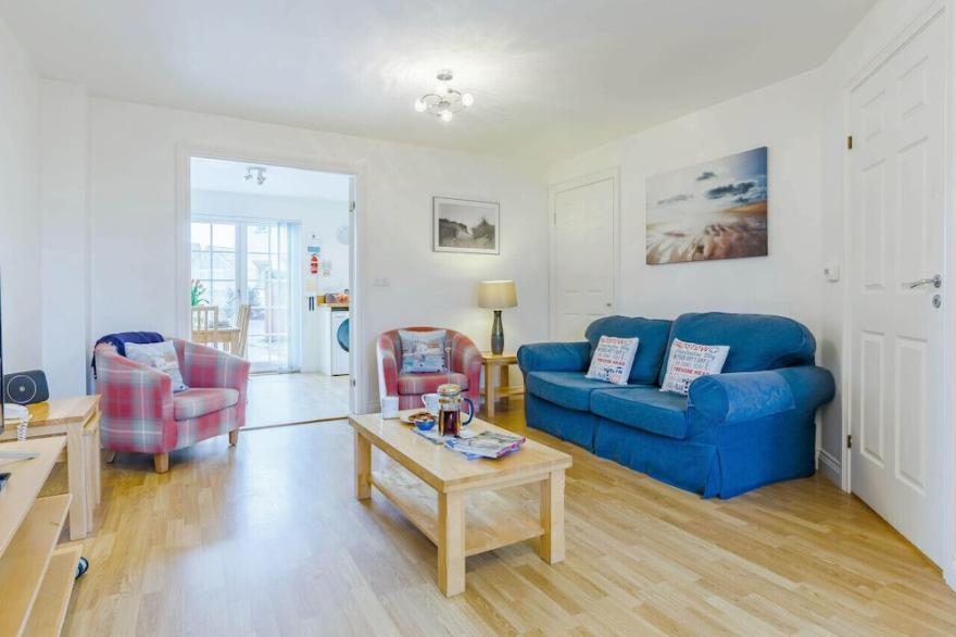 3 Rose Terrace - Three Bedroom House, Sleeps 5