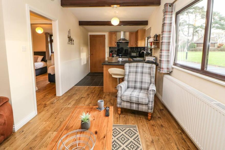 SNOWDROP, pet friendly, with a garden in Saltburn-By-The-Sea