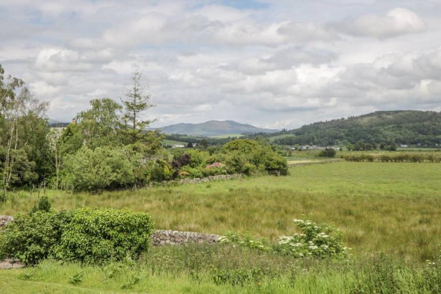 THE DAIRY, pet friendly, with a garden in Newton Stewart