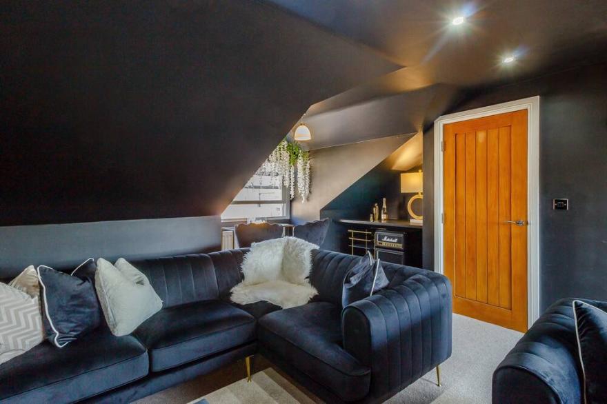 QUEEN ELIZABETH SUITE, family friendly in Stanhope