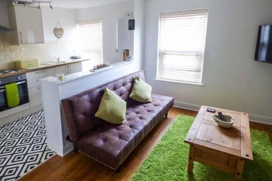 FLAT 3, family friendly, country holiday cottage in Bridlington