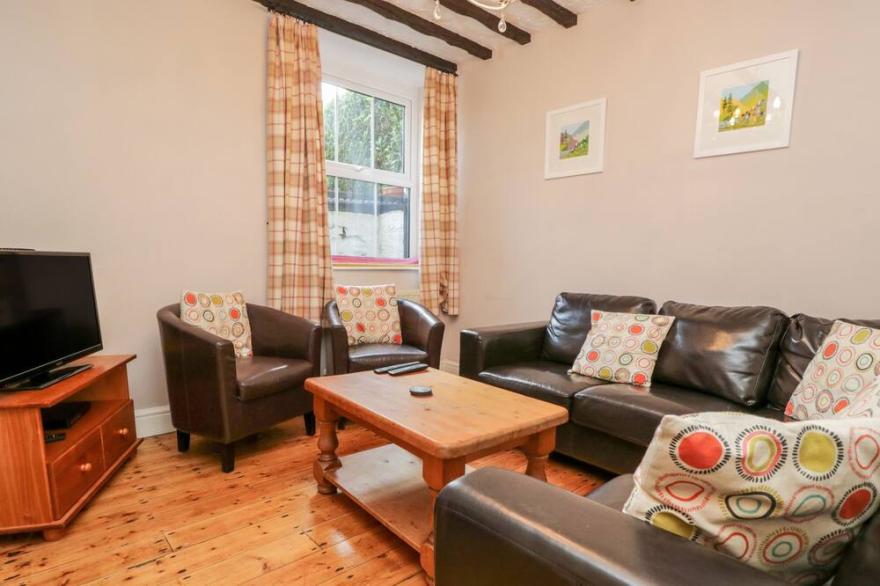 FISHER'S RETREAT, pet friendly in Bowness-On-Windermere