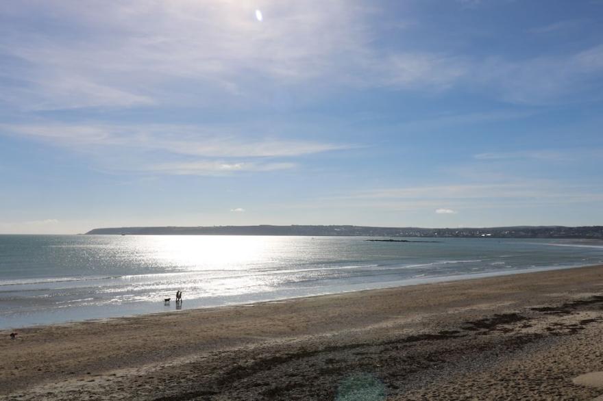 SEA HORSES, family friendly, country holiday cottage in Marazion