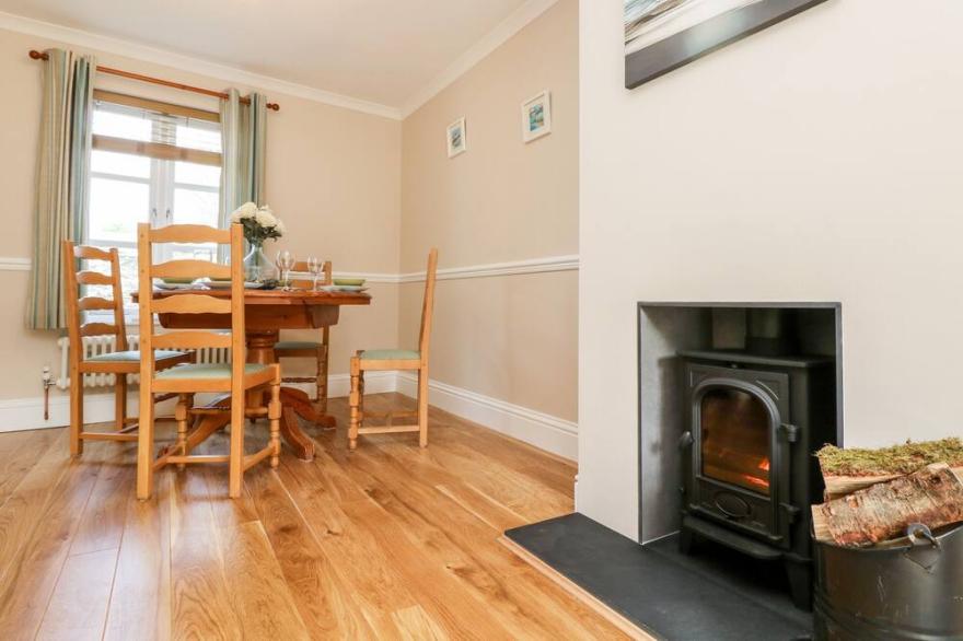 SPEEDWELL, pet friendly, country holiday cottage in Charlestown