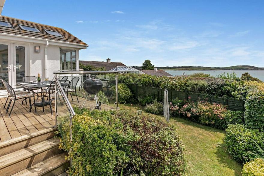 Avocets - Three Bedroom House, Sleeps 6