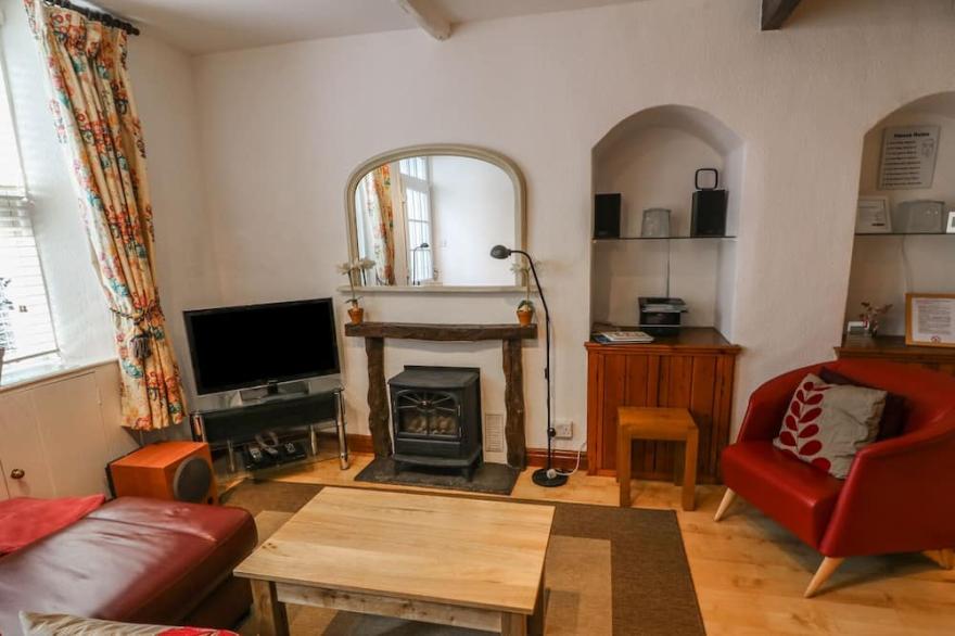 PARTRIDGE HOLME, family friendly in Bowness-On-Windermere