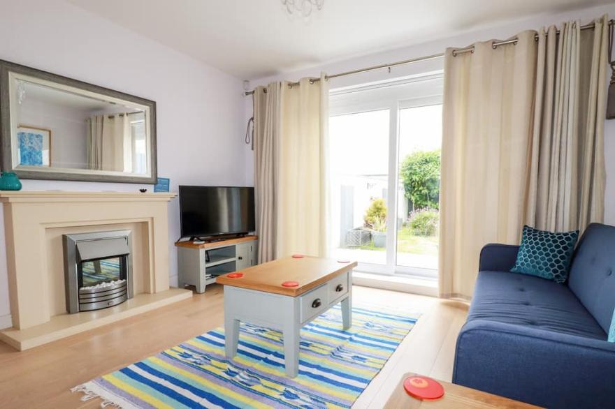 6 OCEAN HEIGHTS, family friendly, country holiday cottage in Newquay