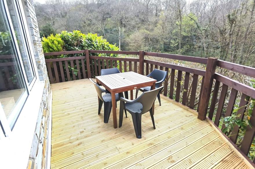Self Catering Cottage, Crackington Haven, Bude, Cornwall, Peace awaits you.