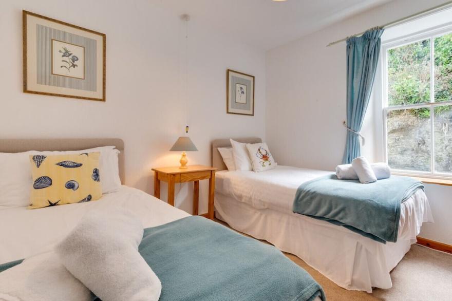 St Gwithians - Three Bedroom House, Sleeps 5