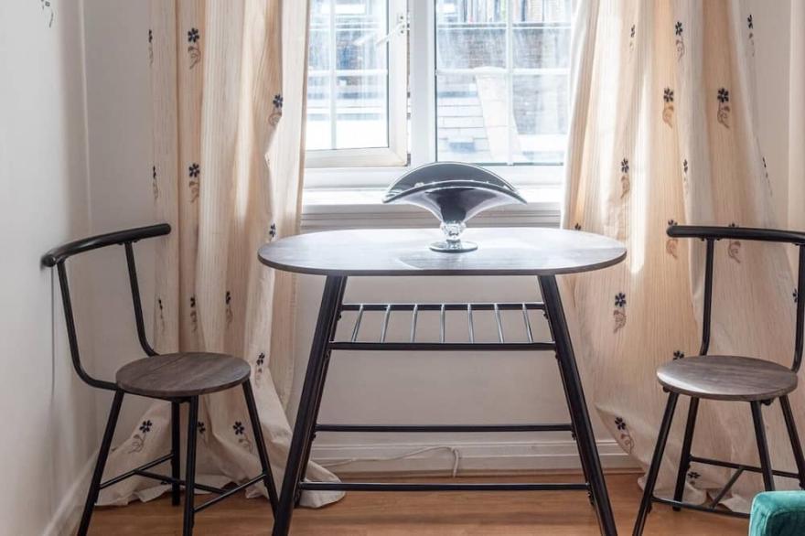 Bright and Comfortable 1 bedroom near Marble Arch CCO-23