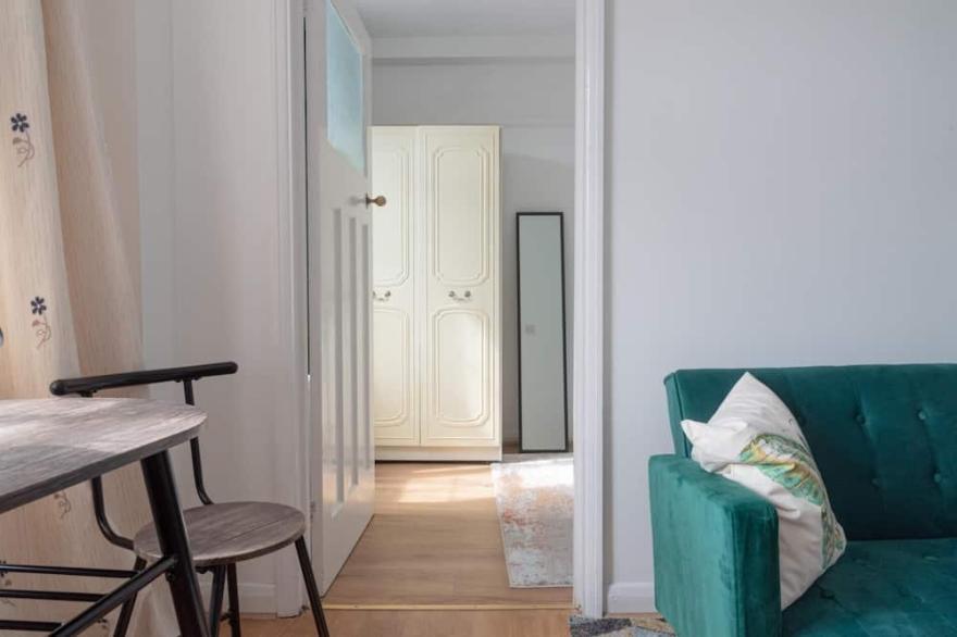 Bright and Comfortable 1 bedroom near Marble Arch CCO-23