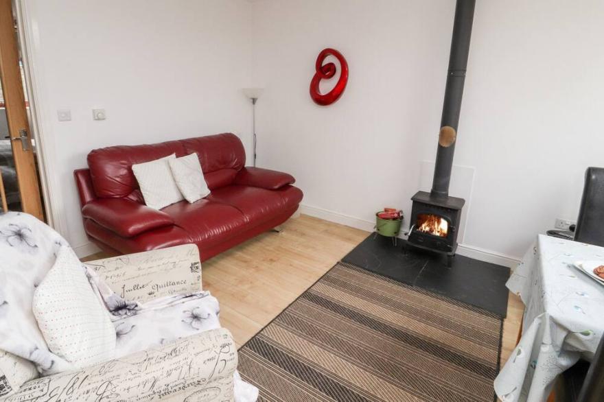 NUTHATCH, pet friendly, with open fire in High Head Castle Farm