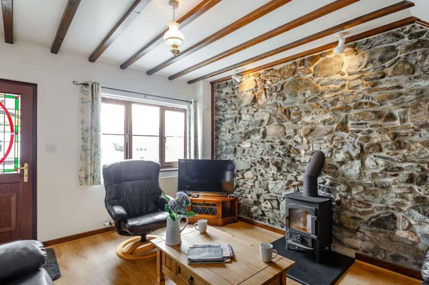 PEN Y BONT, pet friendly, country holiday cottage in Aberdaron