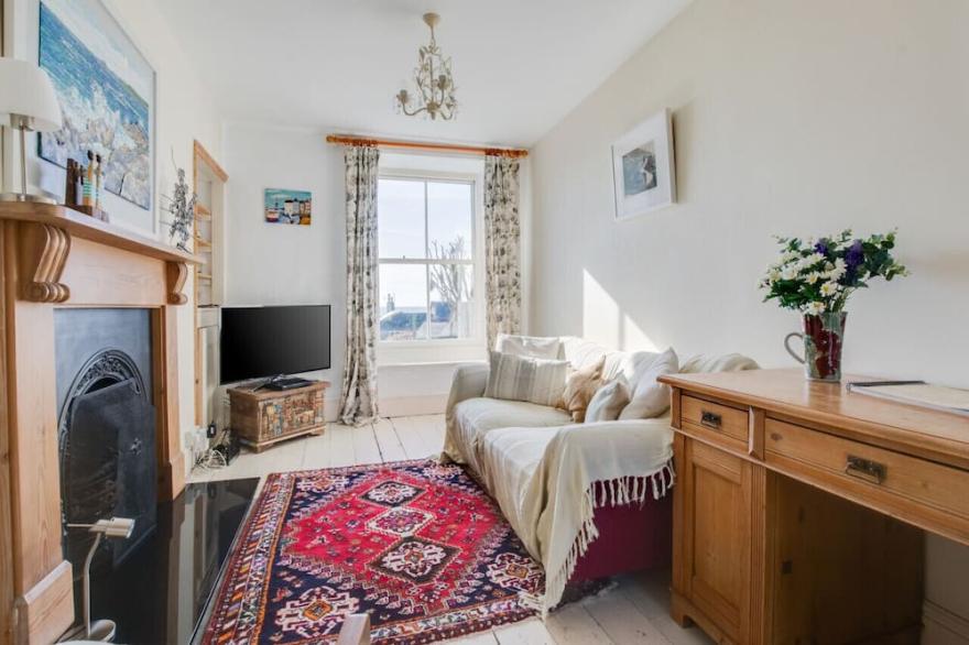 Stargazy - Three Bedroom House, Sleeps 5