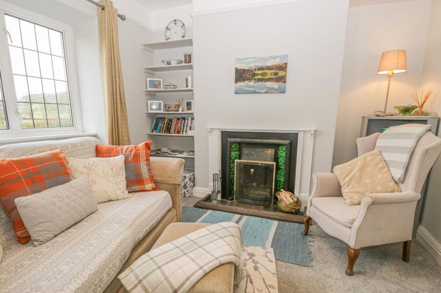 BISHOP HOWE, family friendly, character holiday cottage in Far Sawrey