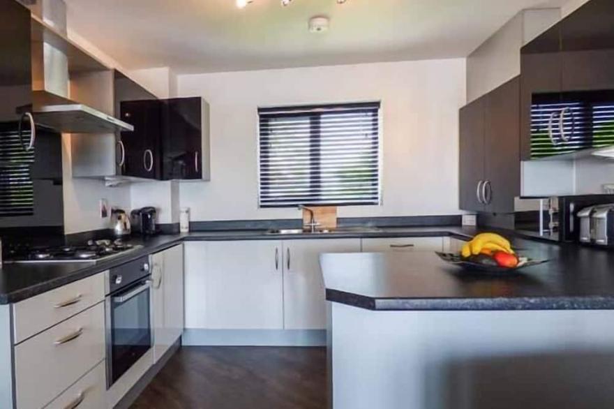 TEHIDY, country holiday cottage in Charlestown