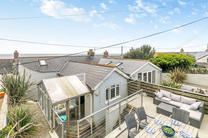 Stormgazer - Three Bedroom House, Sleeps 6