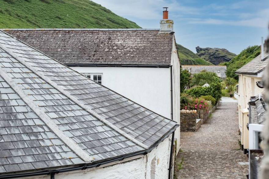 COBBLE COTTAGE, family friendly, with open fire in Boscastle