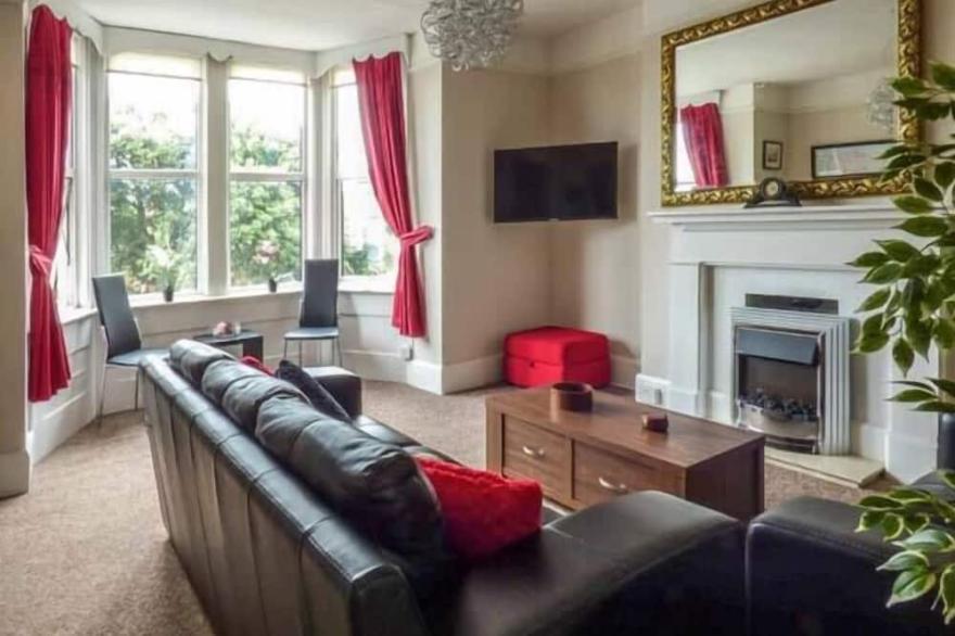 WESTGATE RETREAT, family friendly in Hunstanton