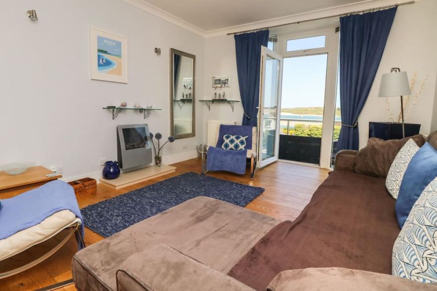 TIDES, family friendly, luxury holiday cottage in Padstow
