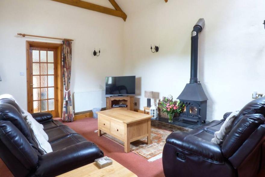 RICANN COTTAGE, family friendly, character holiday cottage in Looe