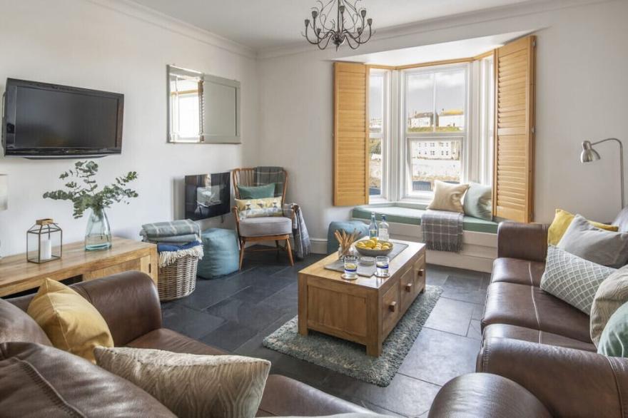 12 Bay View - Three Bedroom House, Sleeps 5