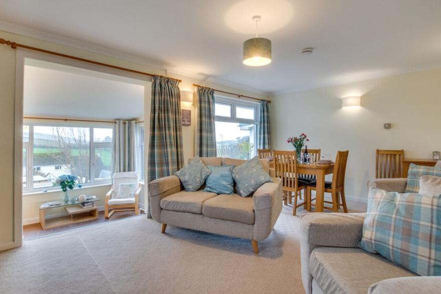 Choughs - Two Bedroom House, Sleeps 4