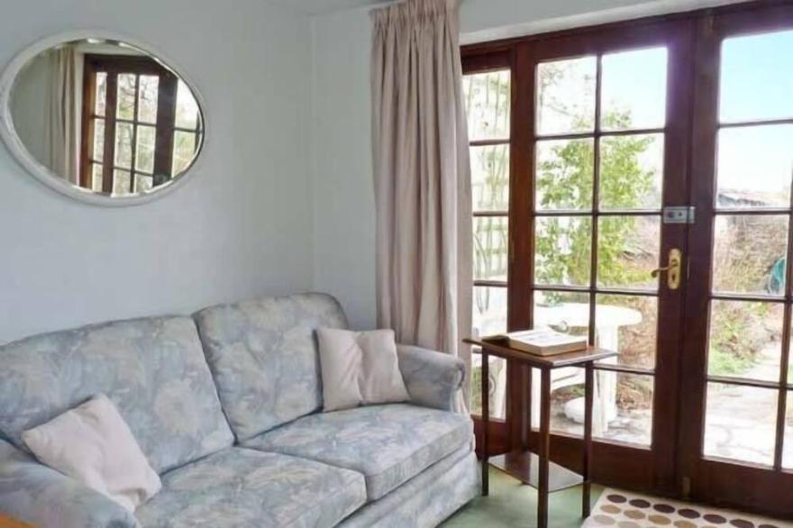 COLES COTTAGE, family friendly, with open fire in Holsworthy