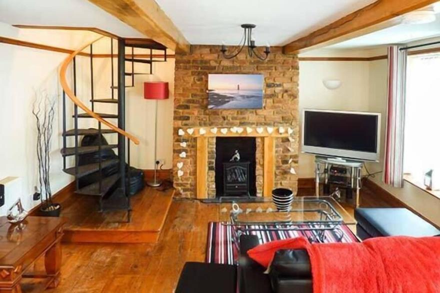 HAFAN FACH (SMALL HAVEN), country holiday cottage in Beaumaris