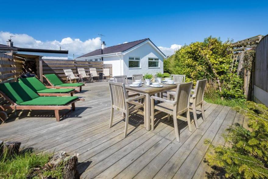 Tri ar Ddeg - Three Bedroom House, Sleeps 6