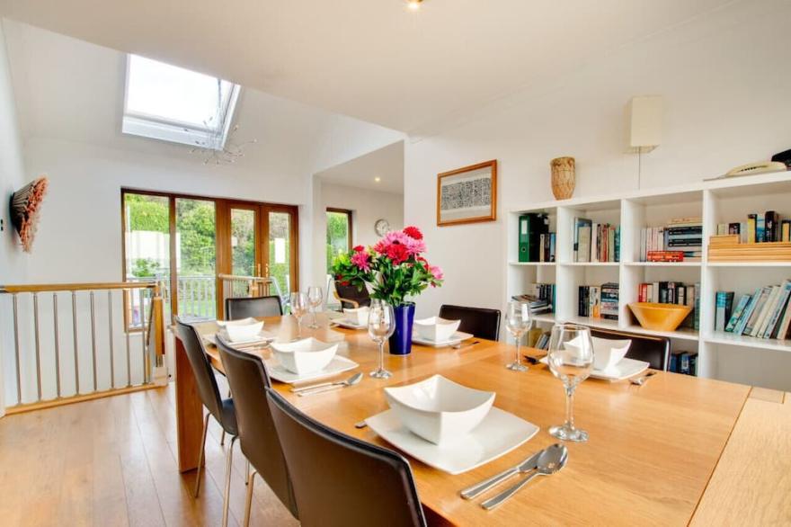 Gwyns An Mor - Four Bedroom House, Sleeps 8