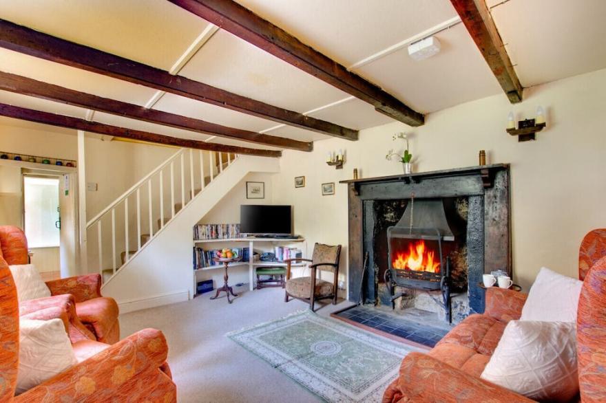 Merlin Cottage - Three Bedroom House, Sleeps 5