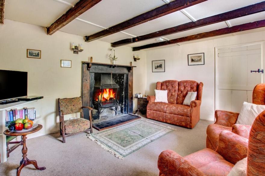 Merlin Cottage - Three Bedroom House, Sleeps 5