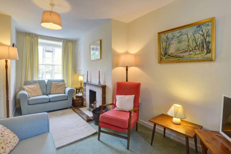 Garden Cottage - Three Bedroom House, Sleeps 5