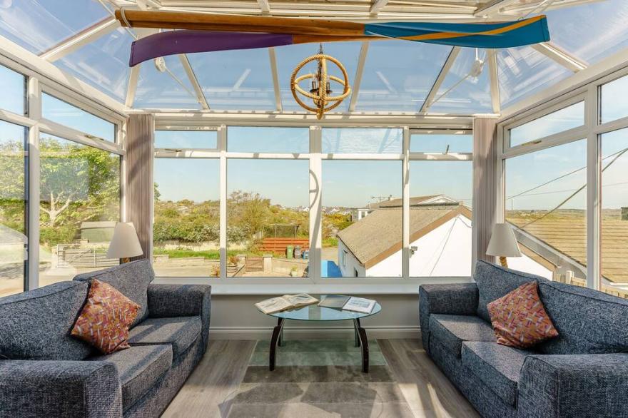 RUMSON HOUSE, family friendly, with open fire in Trearddur Bay