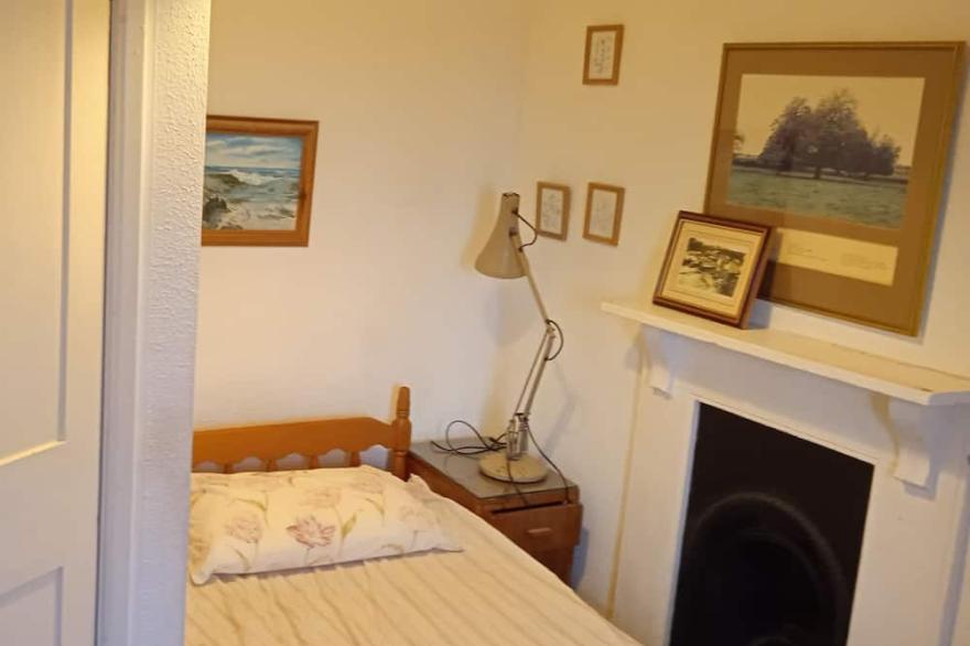 Entire House The Lizard  Village-sea view on the horizon 3 bedrooms Pet friendly
