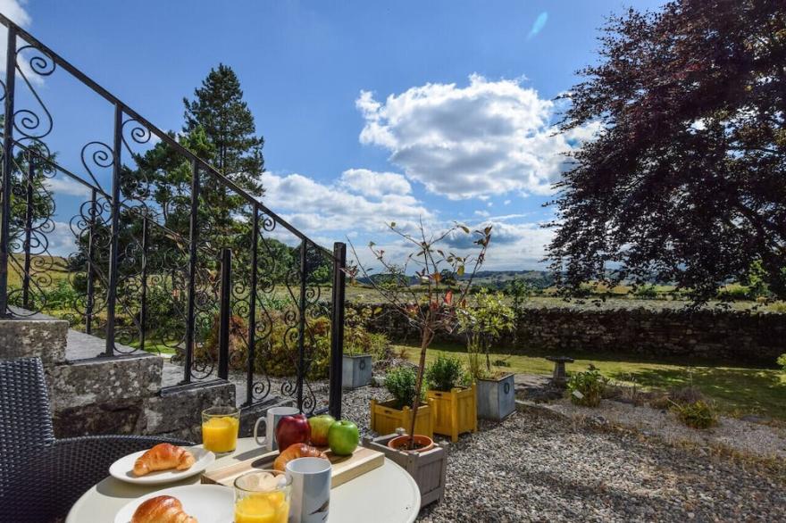 The Sheep Pen - One Bedroom House, Sleeps 2