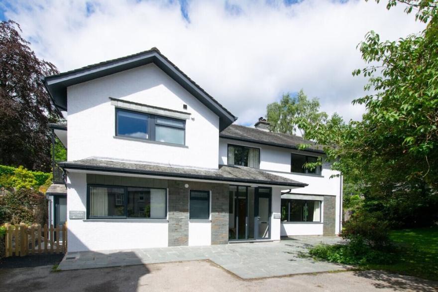 Oakdene Cottage - Three Bedroom House, Sleeps 6