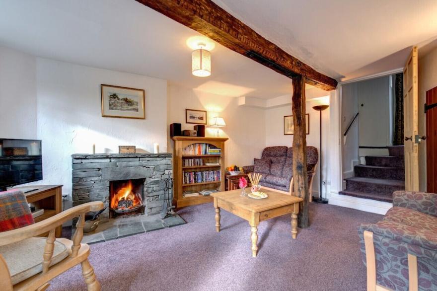 Rose Cottage - Two Bedroom House, Sleeps 4