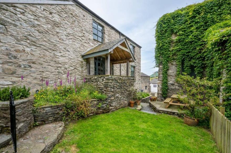 Fell View - Two Bedroom House, Sleeps 4