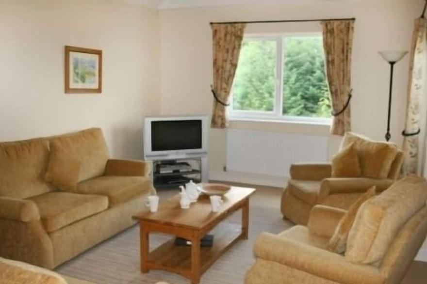 WHITBARROW HOLIDAY VILLAGE TROUTBECK 5, family friendly in Greystoke