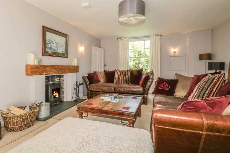 STAIR COTTAGE, family friendly, luxury holiday cottage in Keswick