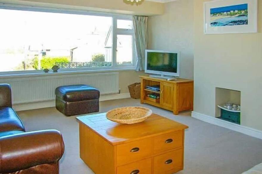 TEGFAN, family friendly, luxury holiday cottage in Trearddur Bay